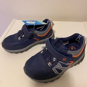 NWT Stride Rite Little Boys Sneakers